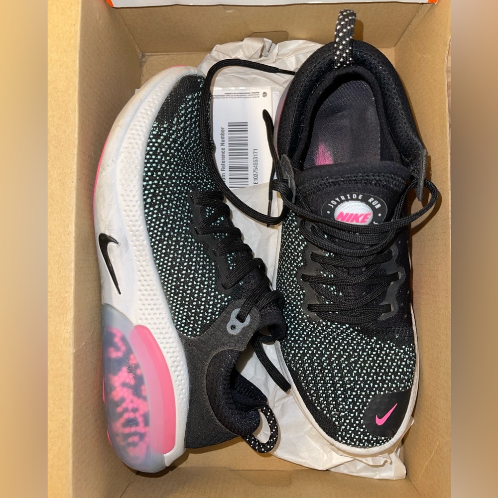 Nike Women’s Joyride Shoe